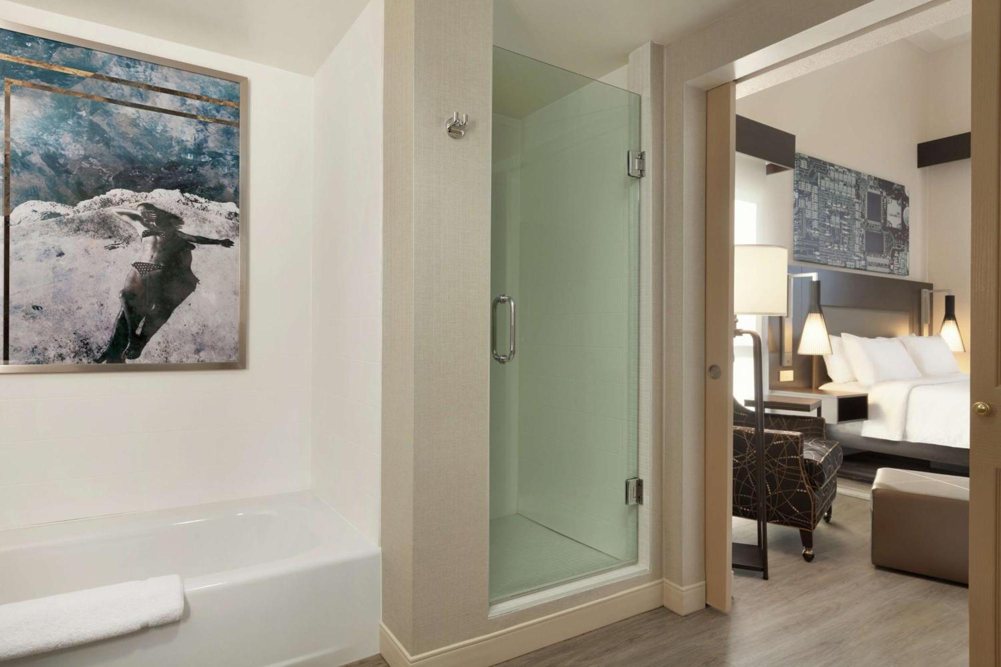 Hilton Garden Inn Купертино Екстериор снимка