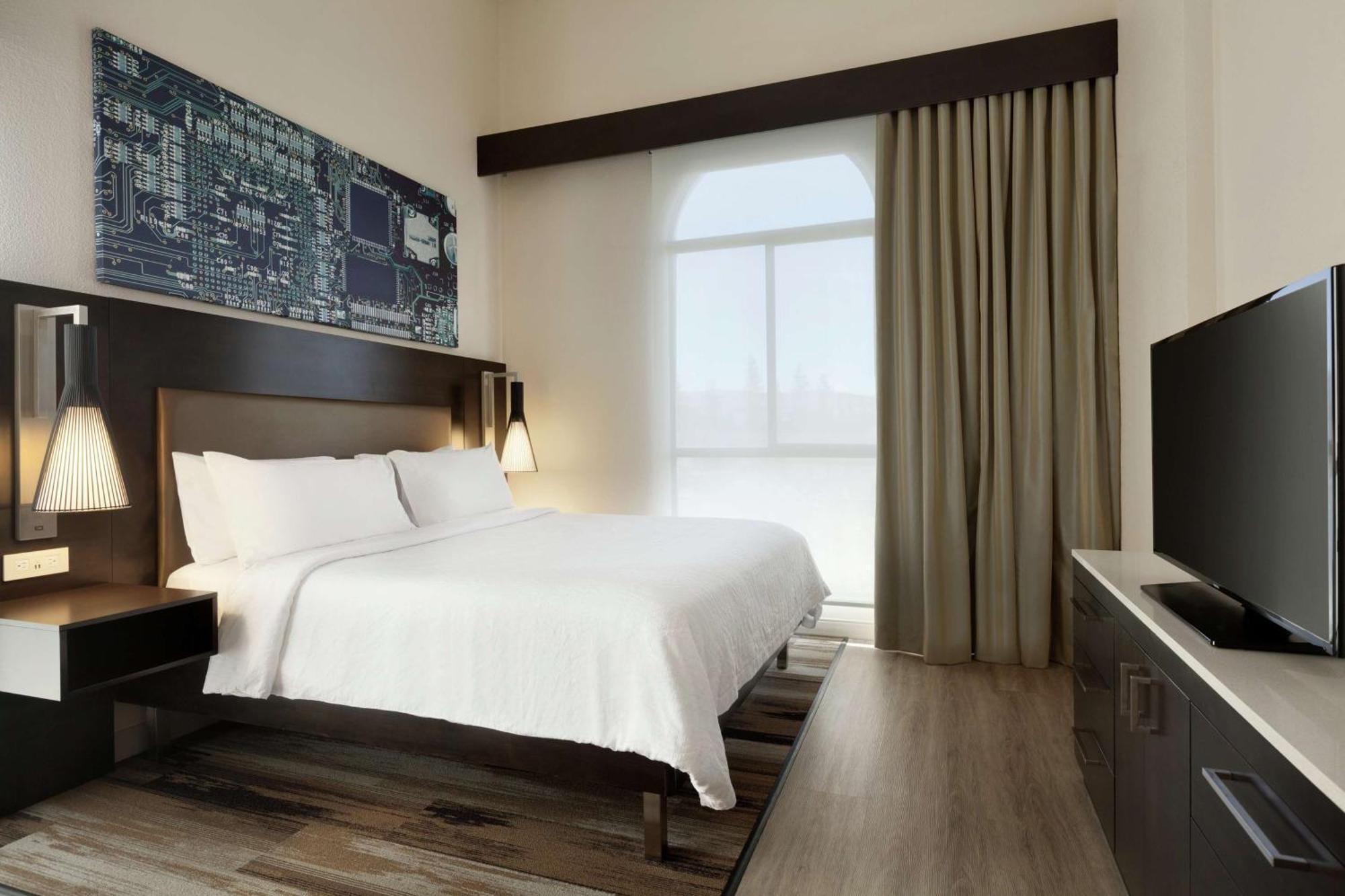 Hilton Garden Inn Купертино Екстериор снимка